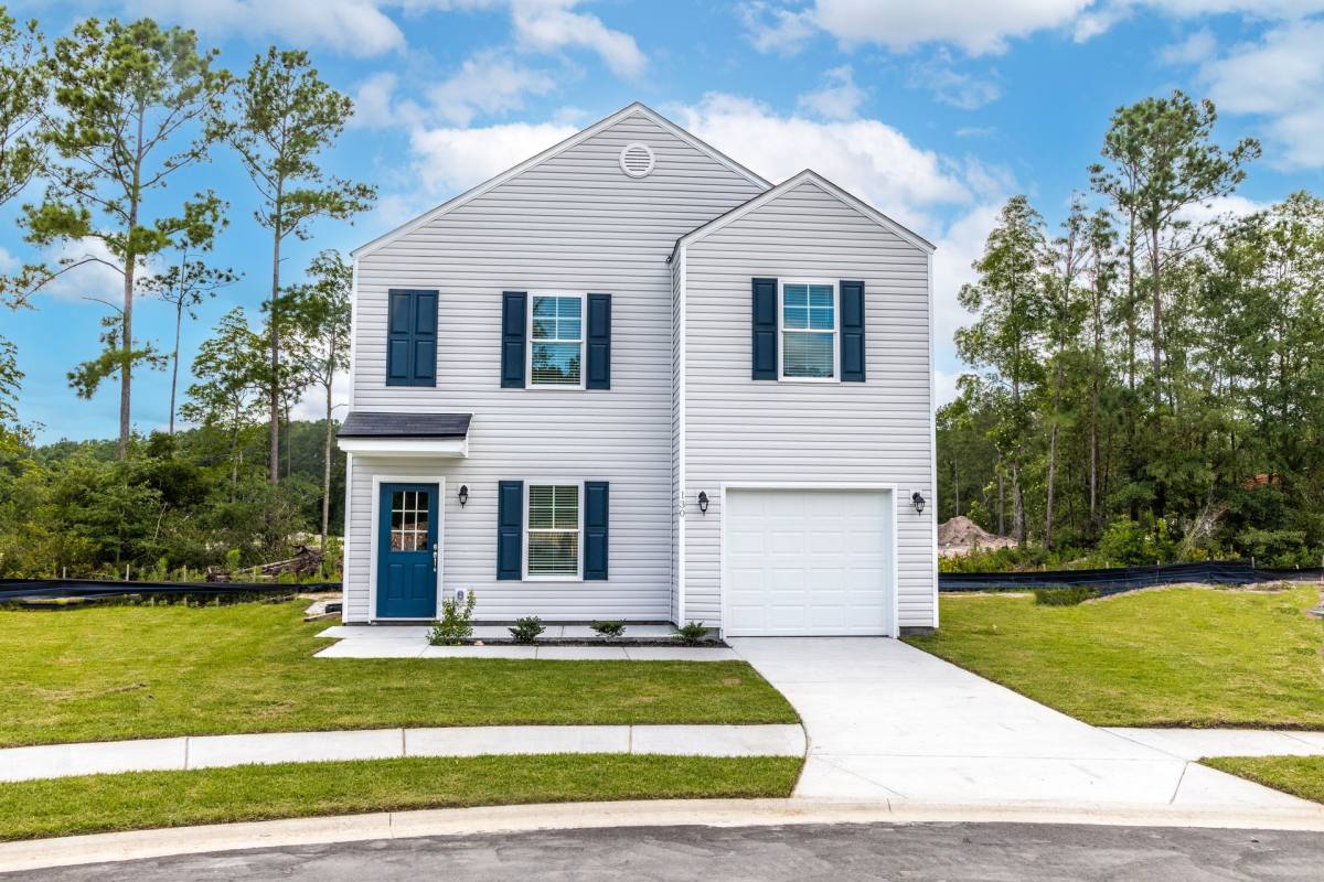 Townhouse for rent at 122 Cottage Way, Rincon, GA 31326