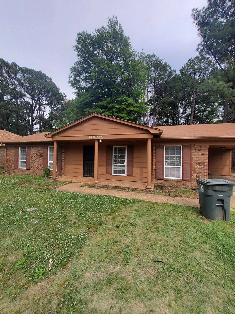 House for rent at 3514 Clearbrook St, Memphis, TN 38118
