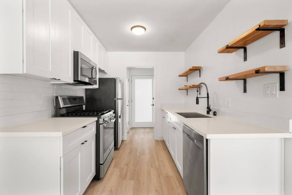 Apartment for rent at 162 S Ave, Los Angeles, CA 90042