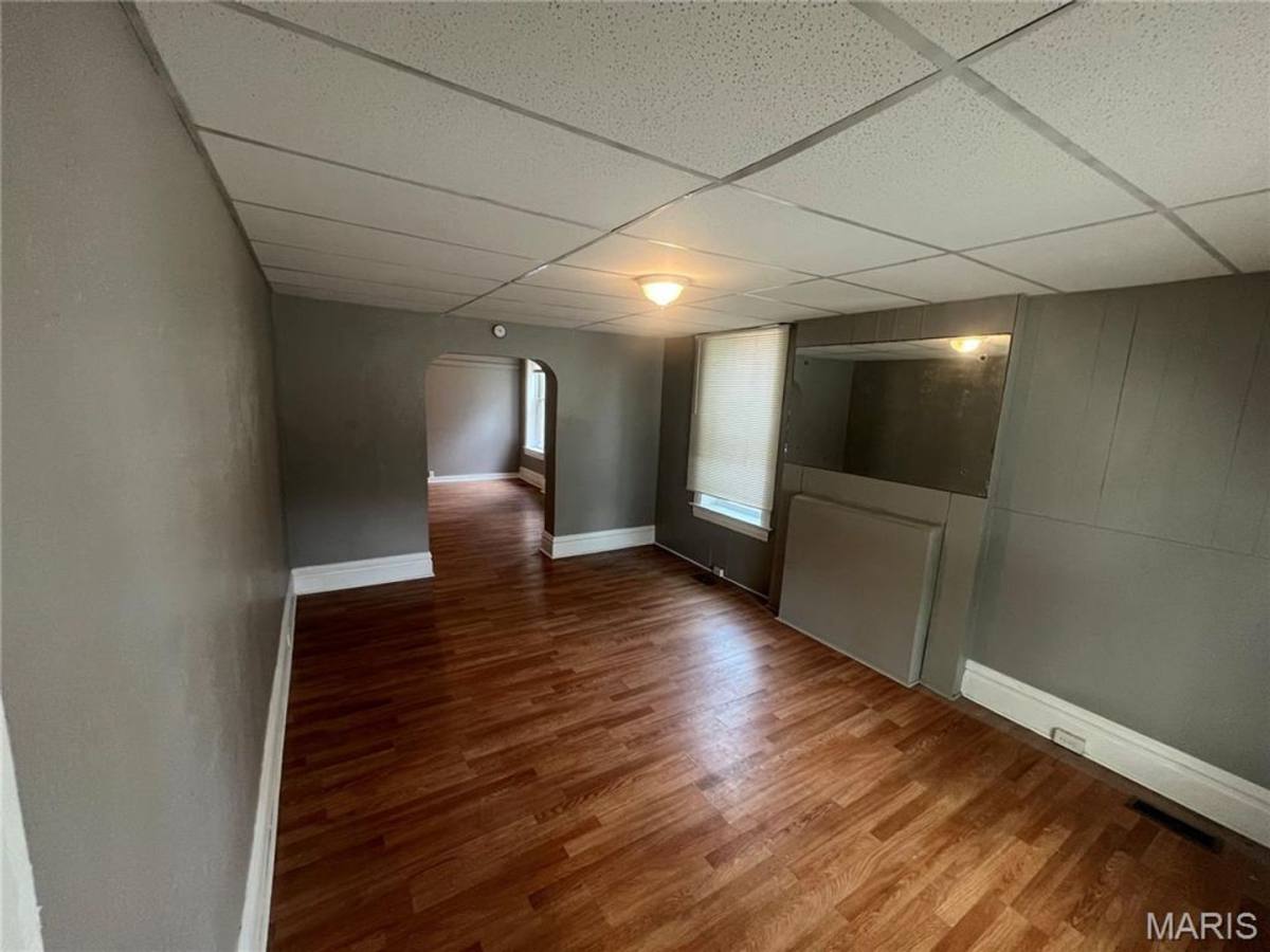 Apartment for rent at 3135 Chippewa St, Saint Louis, MO 63118