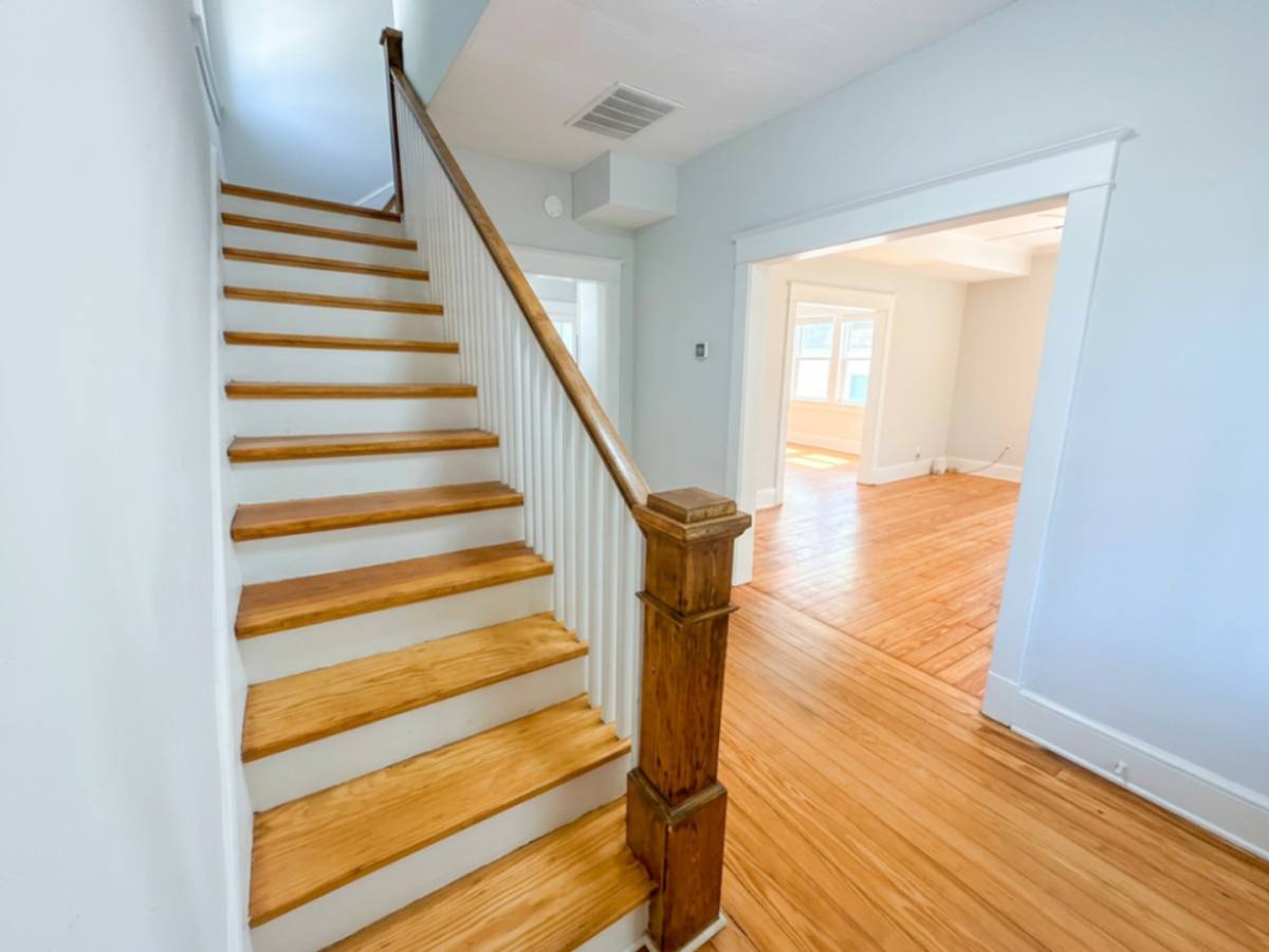 Apartment for rent at 209 4th Ave, Alexandria, VA 22314