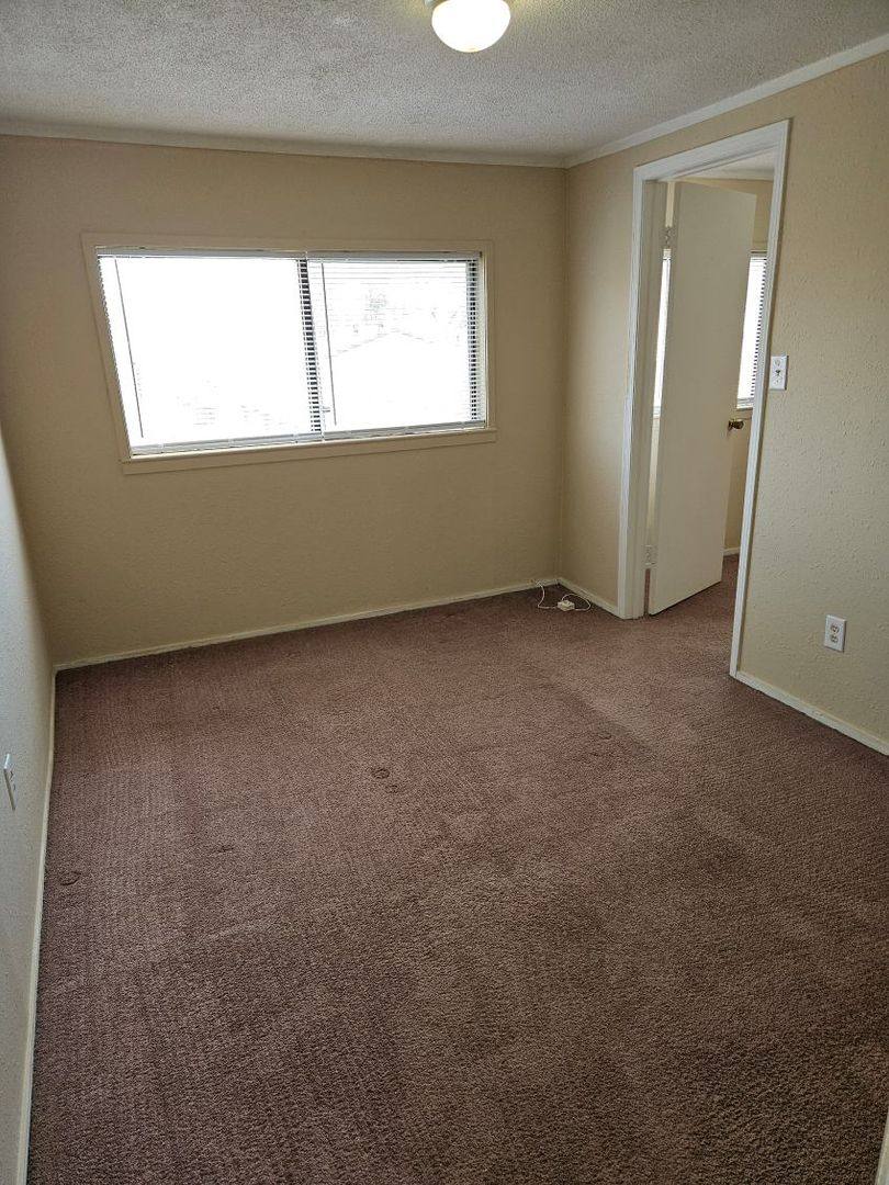 Apartment for rent at 8936 Commercial Blvd, Pevely, MO 63070
