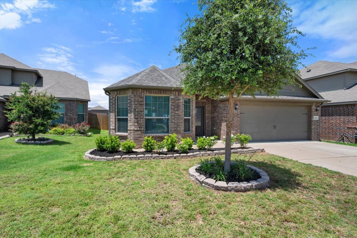 4004 Millau Lane, Crowley, TX 76036 - House for Rent