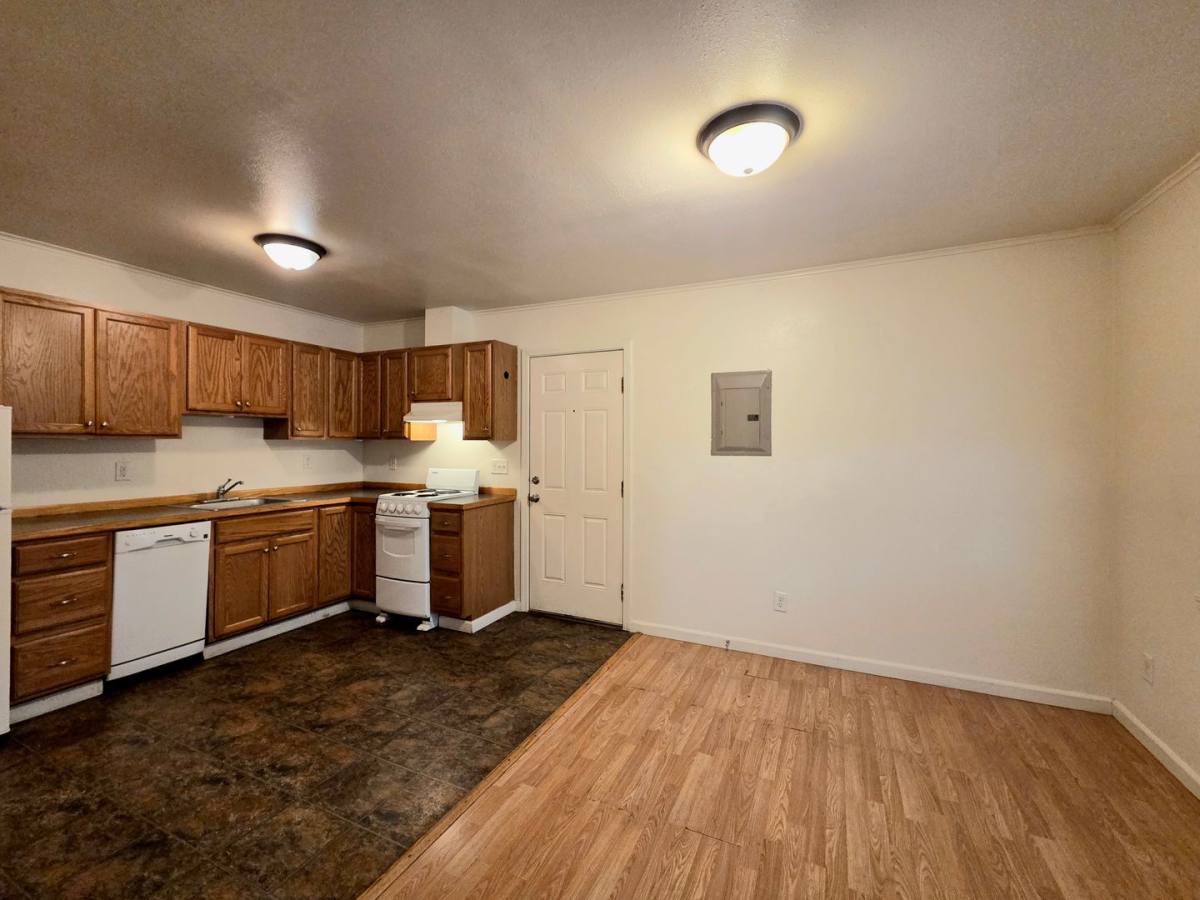 Apartment for rent at 703 Pioneer St, Cashmere, WA 98815