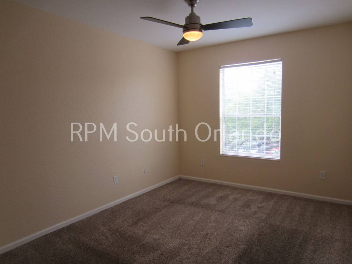 Condo for rent at 8660 Buccilli Dr, Orlando, FL 32829