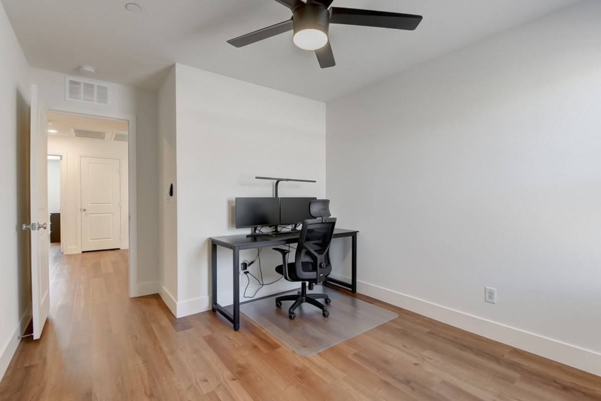Townhouse for rent at 2875 Starling Summit St, Henderson, NV 89044