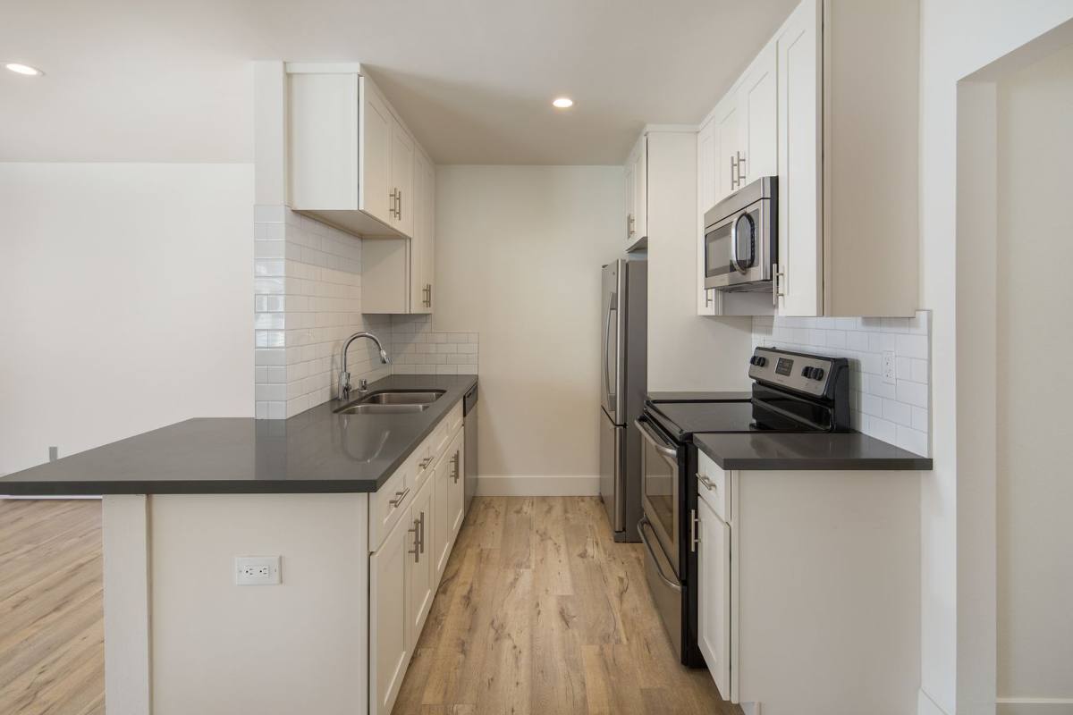 Apartment for rent at 20700 Anza Ave, Torrance, CA 90503