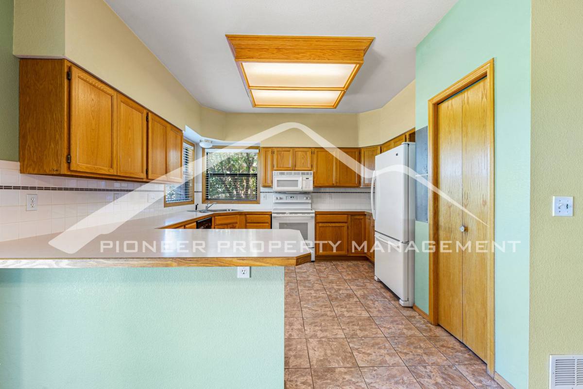 House for rent at 2924 Troxell Ave, Longmont, CO 80503