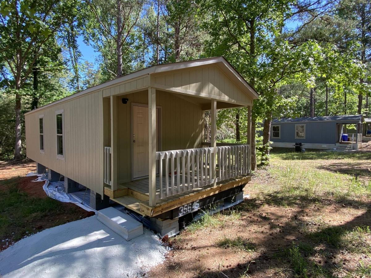 House for rent at 940 Cedar Village Lane, Seneca, SC 29678