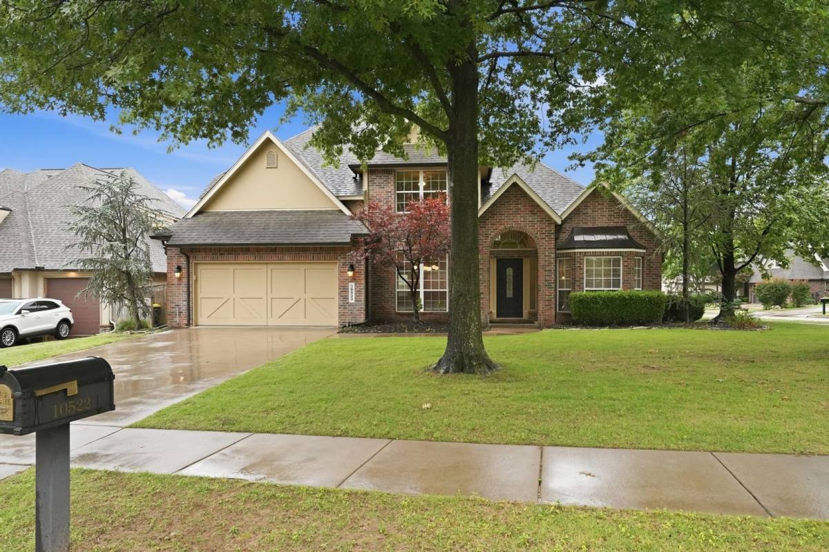 House for rent at 10522 S 92 E Circle, Tulsa, OK 74133