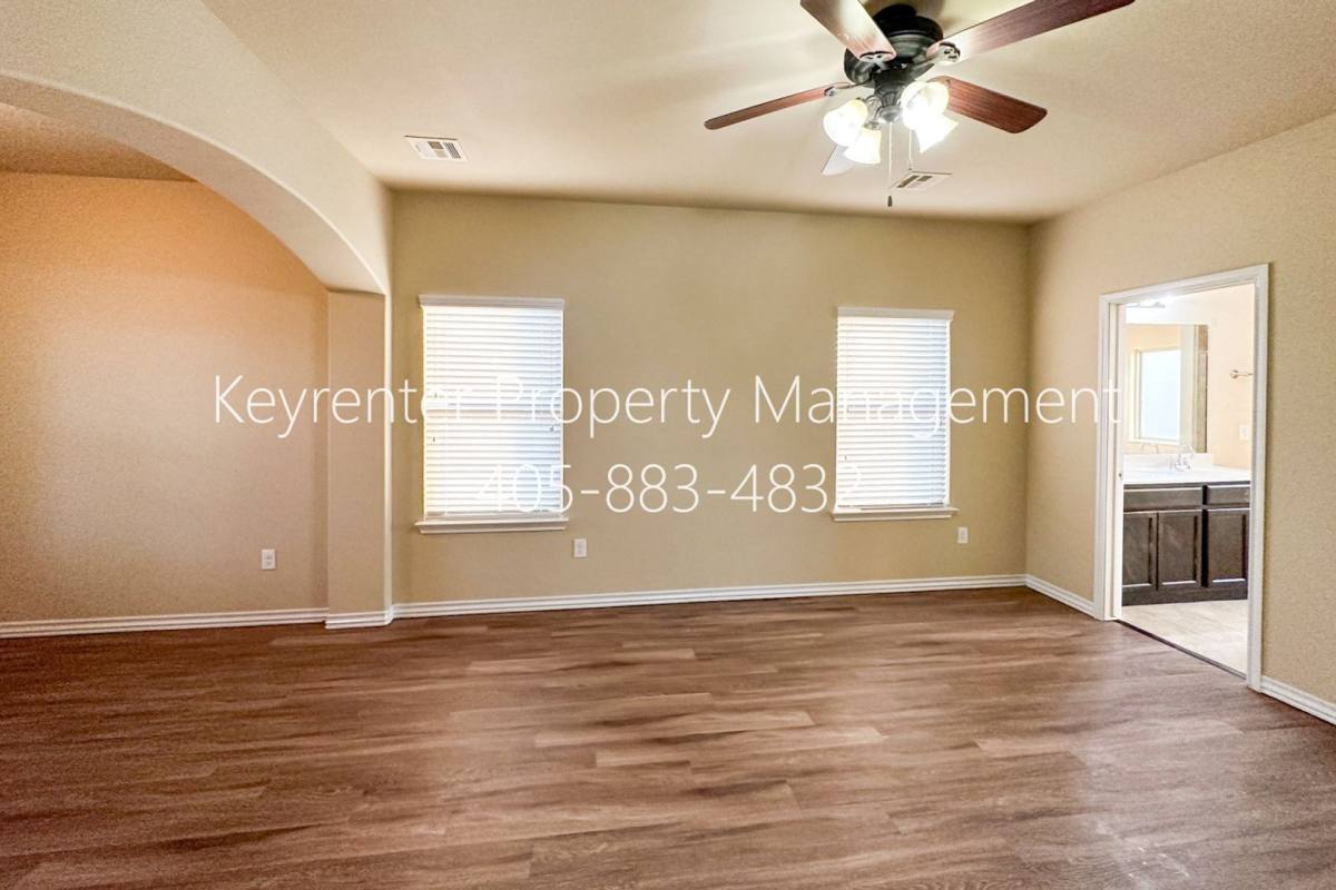 House for rent at 2409 Rosa Circle, Yukon, OK 73099