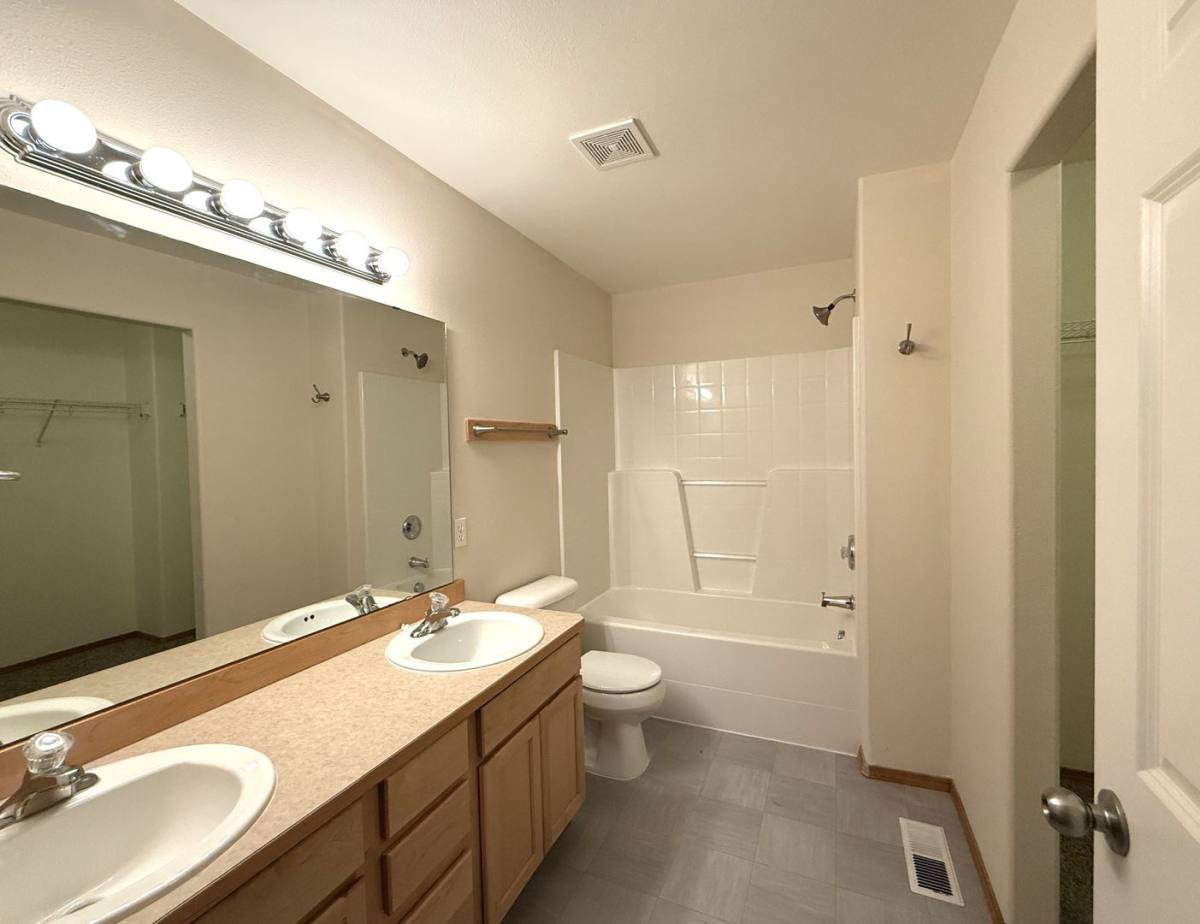 House for rent at 3229 135th Place SE, Bothell, WA 98012
