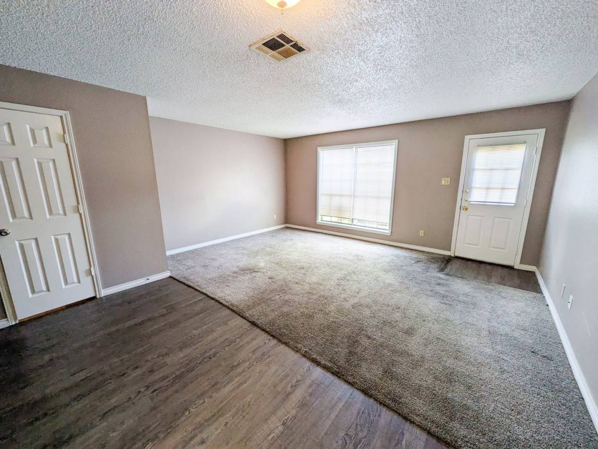 Townhouse for rent at 3720 Laurel St, Beaumont, TX 77707