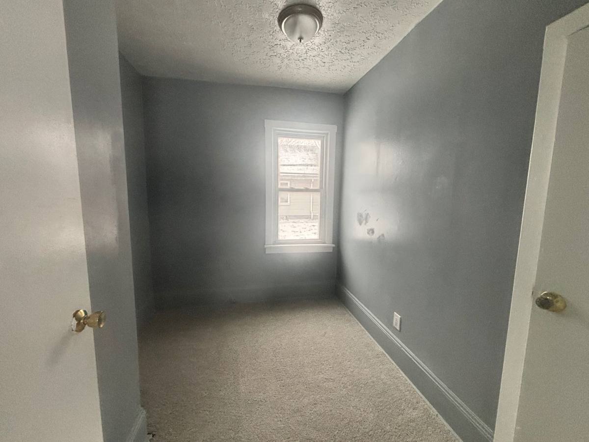 House for rent at 3088 Sawtell Rd, Cleveland, OH 44127