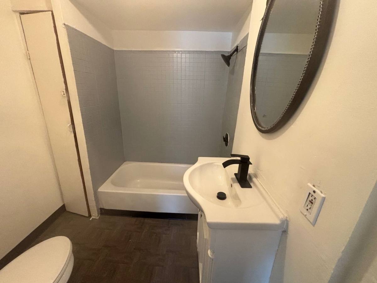 House for rent at 3088 Sawtell Rd, Cleveland, OH 44127