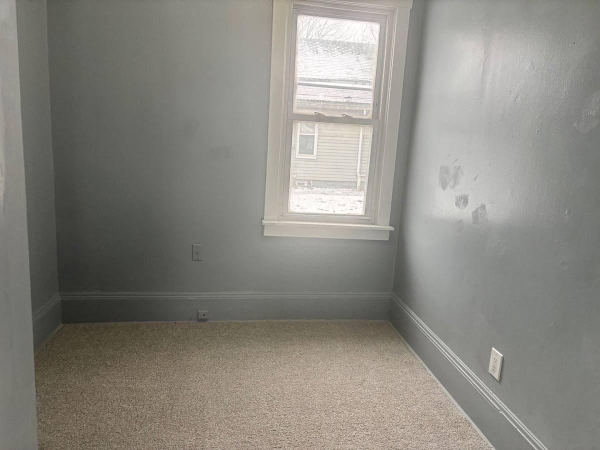 House for rent at 3088 Sawtell Rd, Cleveland, OH 44127