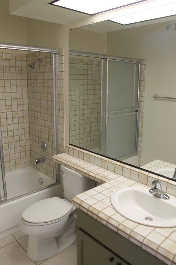 Townhouse for rent at 6822 Briarwood Dr, Carlsbad, CA 92011
