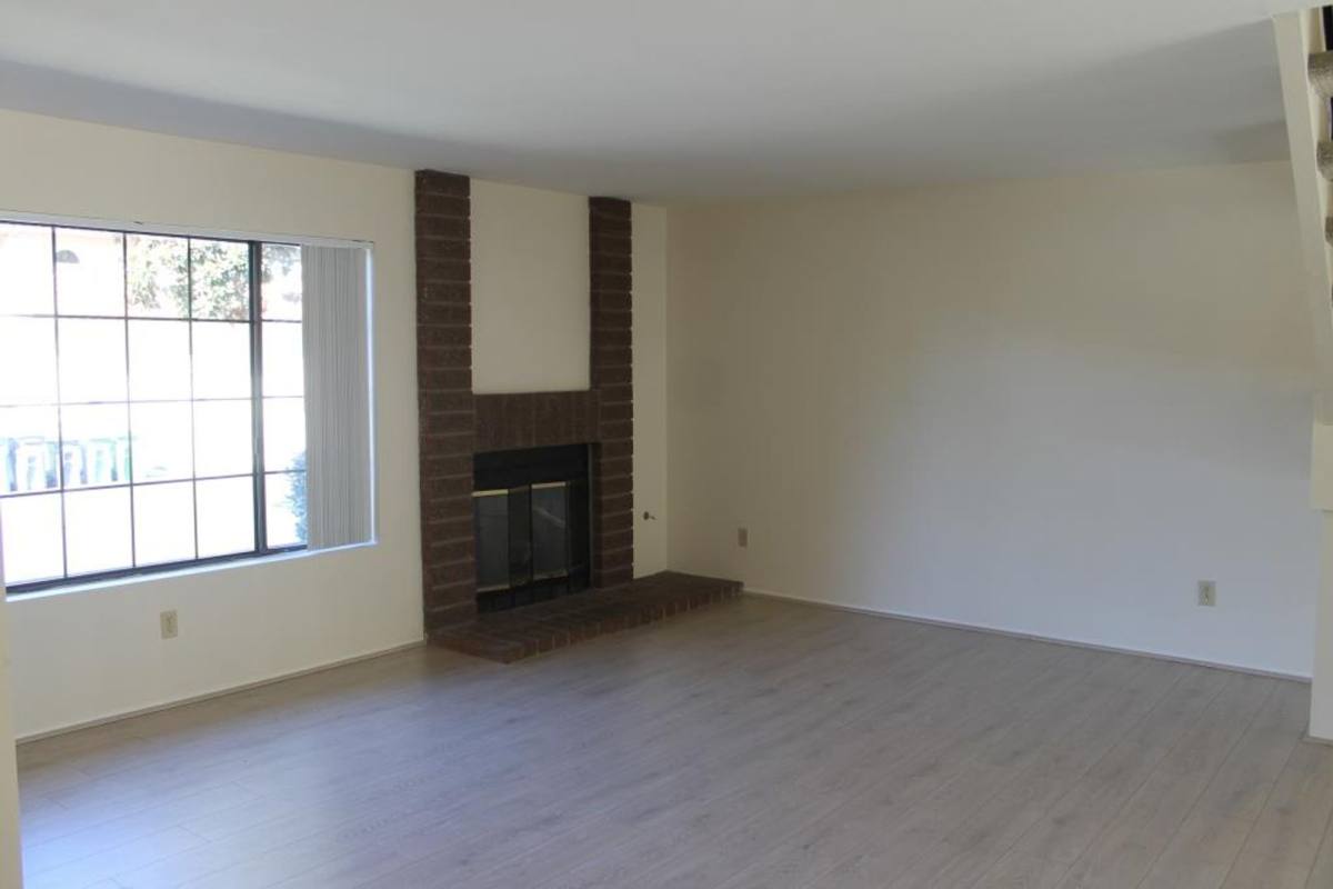 Townhouse for rent at 6822 Briarwood Dr, Carlsbad, CA 92011