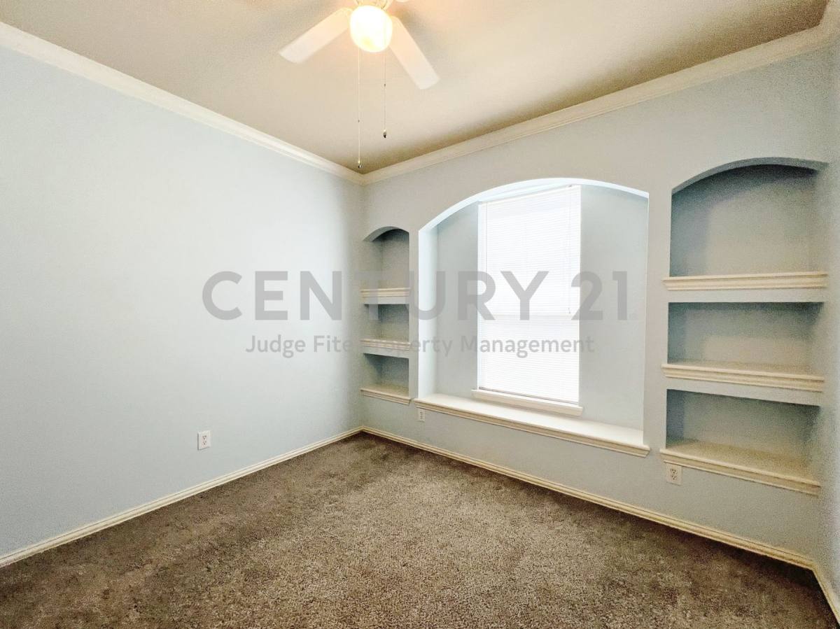 House for rent at 552 Kerry St, Crowley, TX 76036