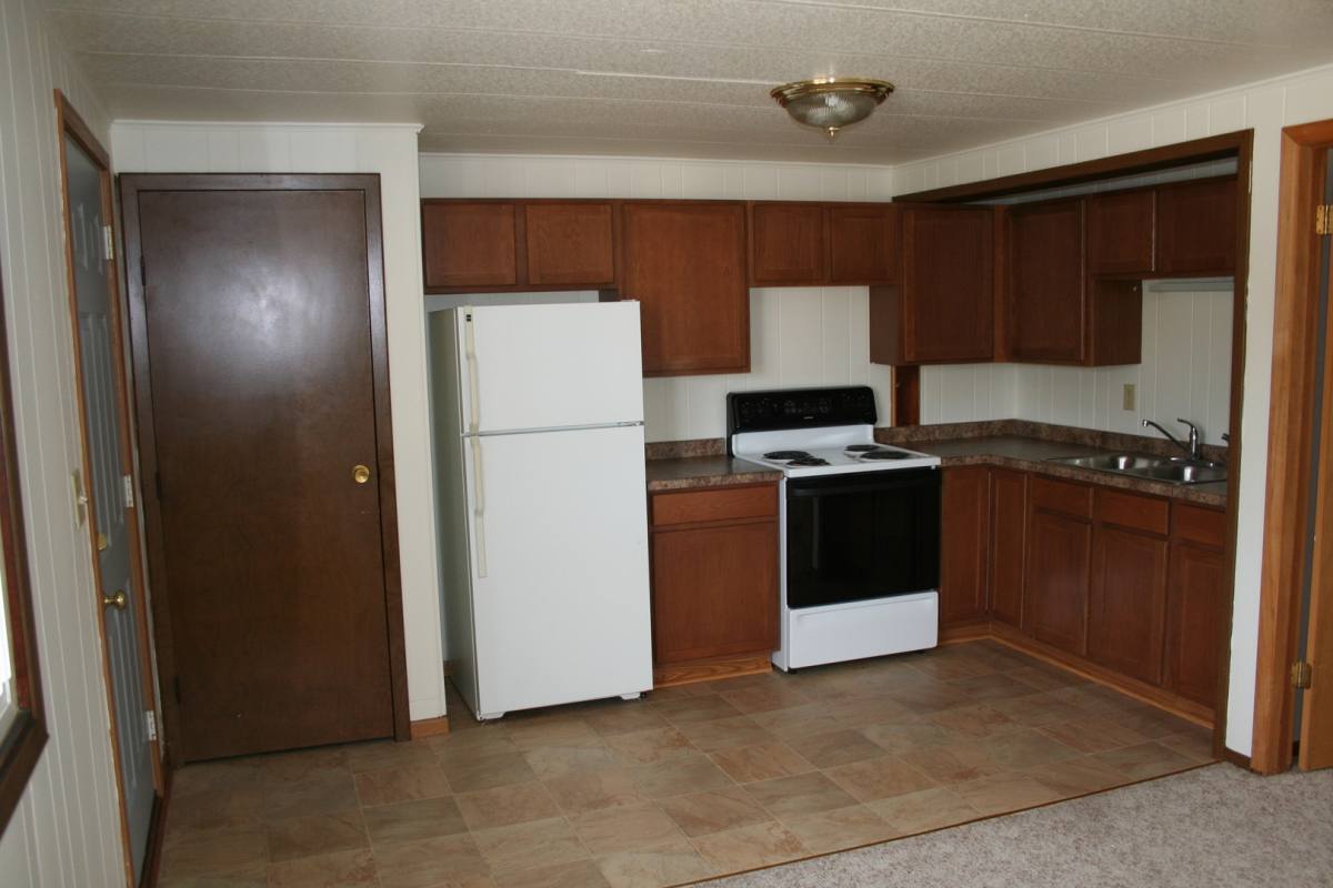 Apartment for rent at 1401-1407 Lincoln, Marquette, MI 49855