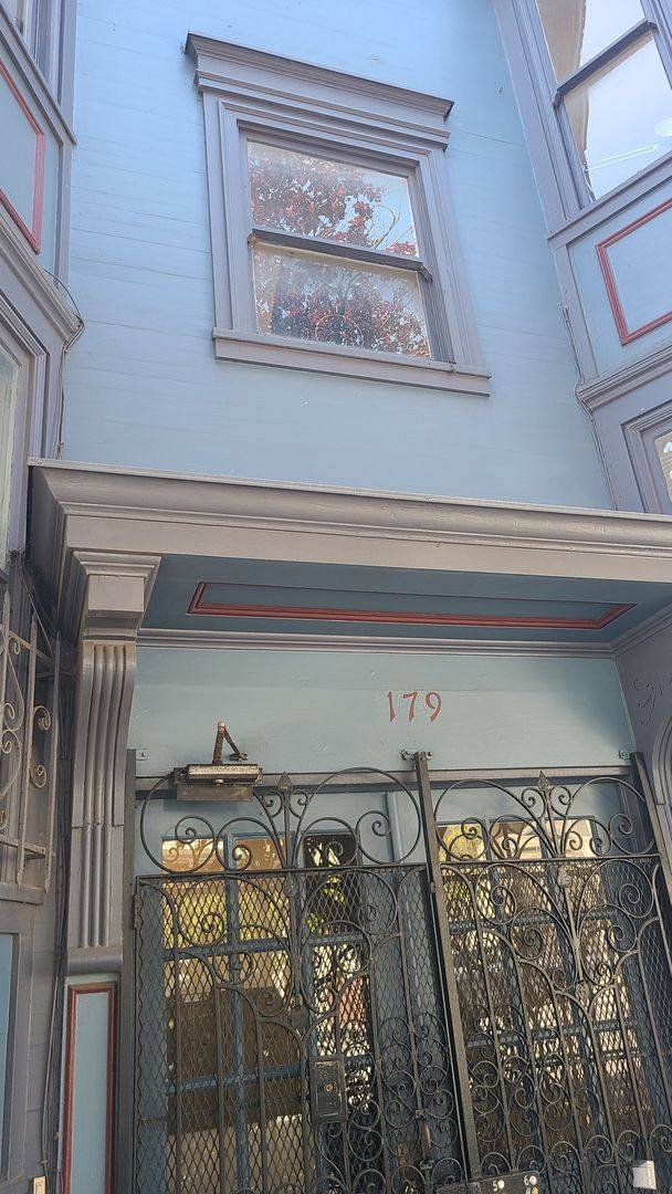Apartment for rent at 179 Caselli Ave, San Francisco, CA 94114
