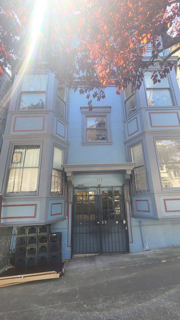 Apartment for rent at 179 Caselli Ave, San Francisco, CA 94114