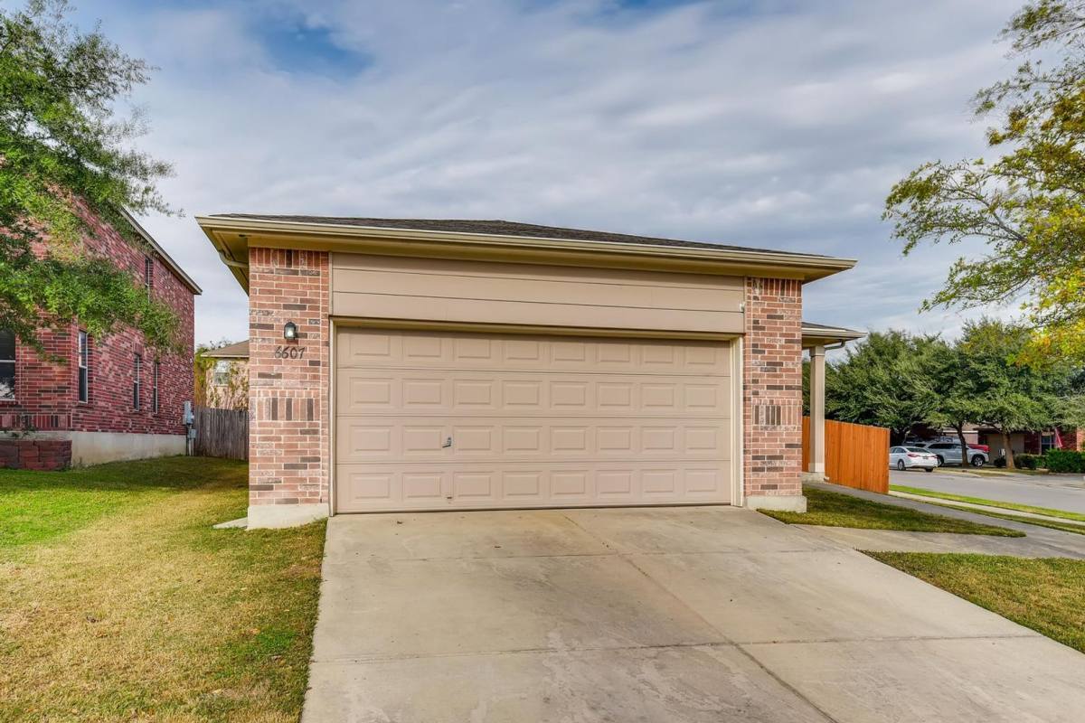 House for rent at 6607 Shadden Oaks, San Antonio, TX 78233