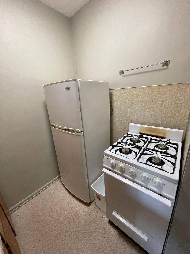Apartment for rent at 217 S Spring Ave, Sioux Falls, SD 57104