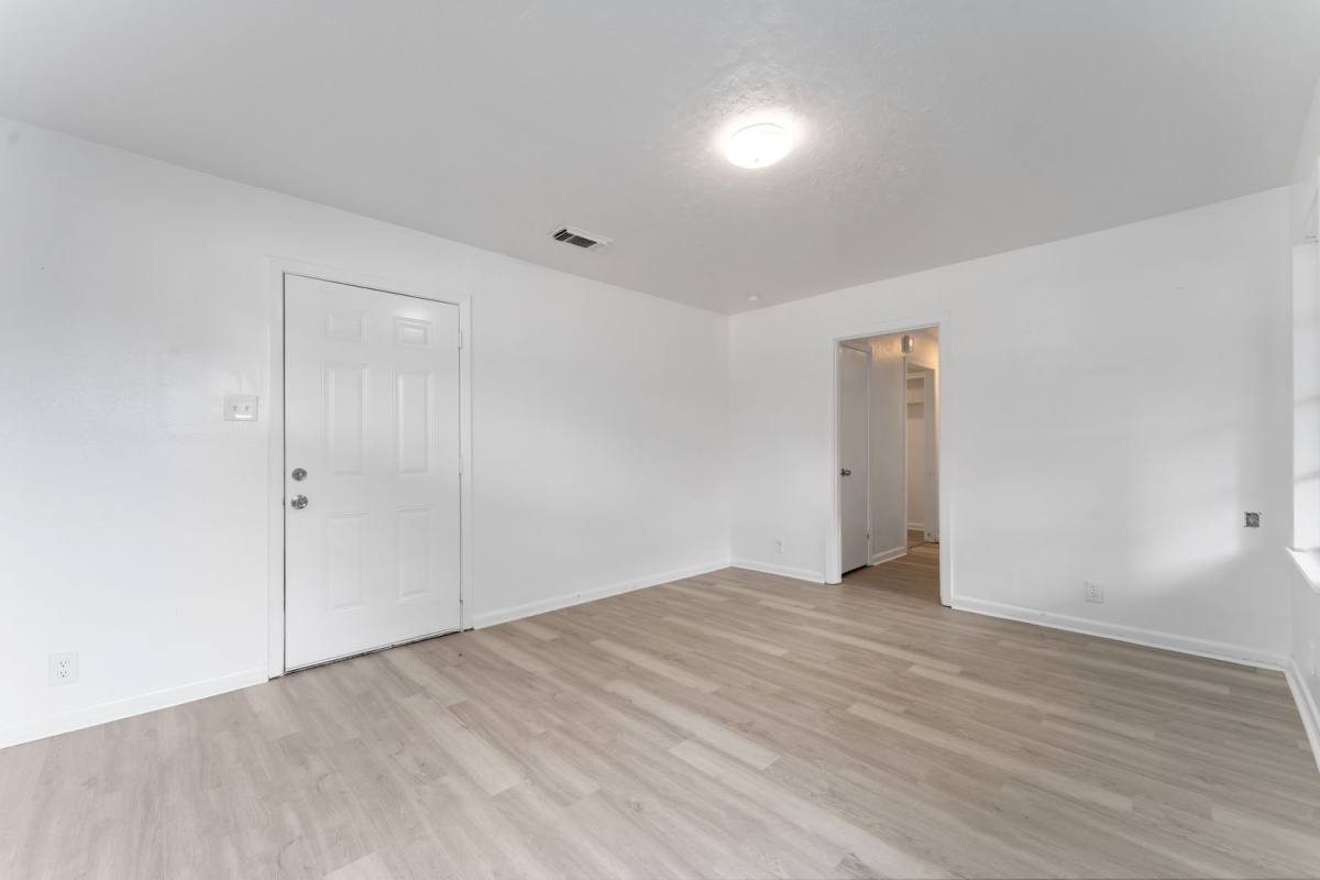 House for rent at 803 S Fourth St, La Porte, TX 77571