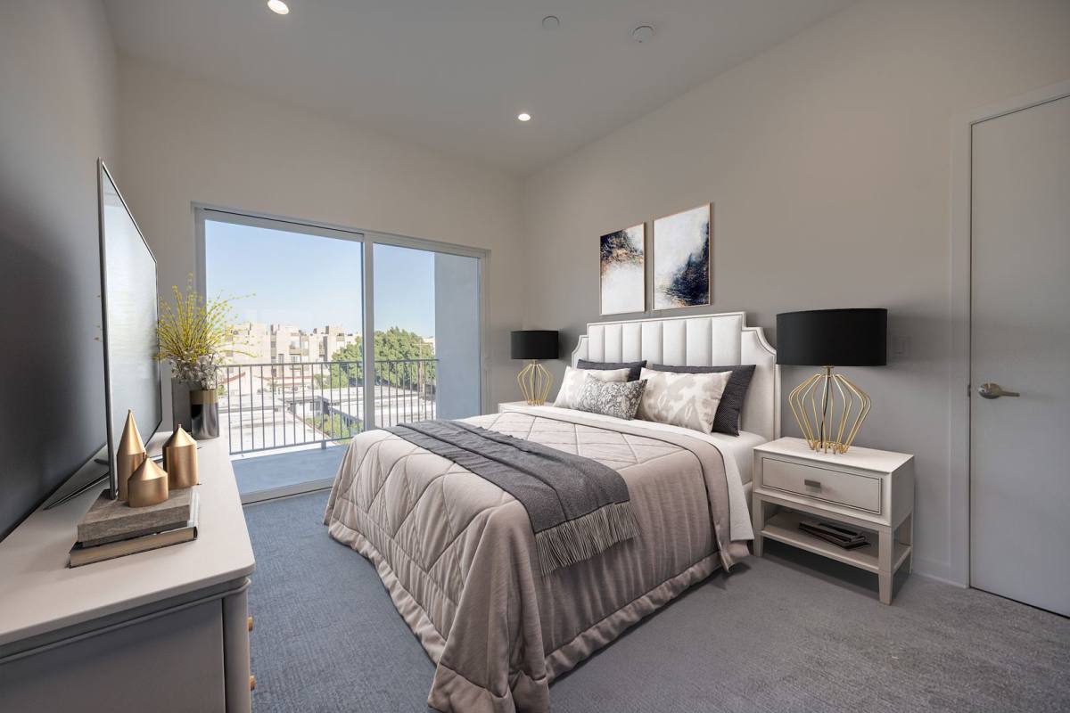 Apartment for rent at 5122 W Maplewood Ave, Los Angeles, CA 90004