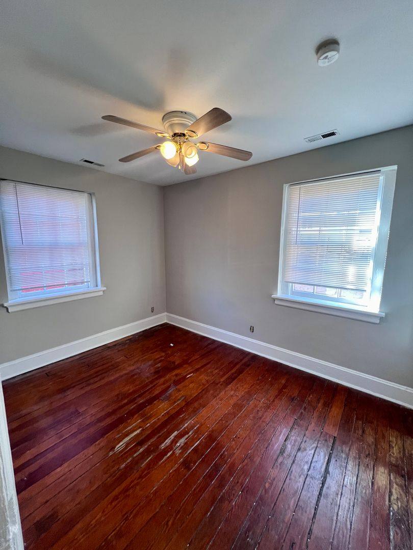 Apartment for rent at 200 W Franklin St, Richmond, VA 23220