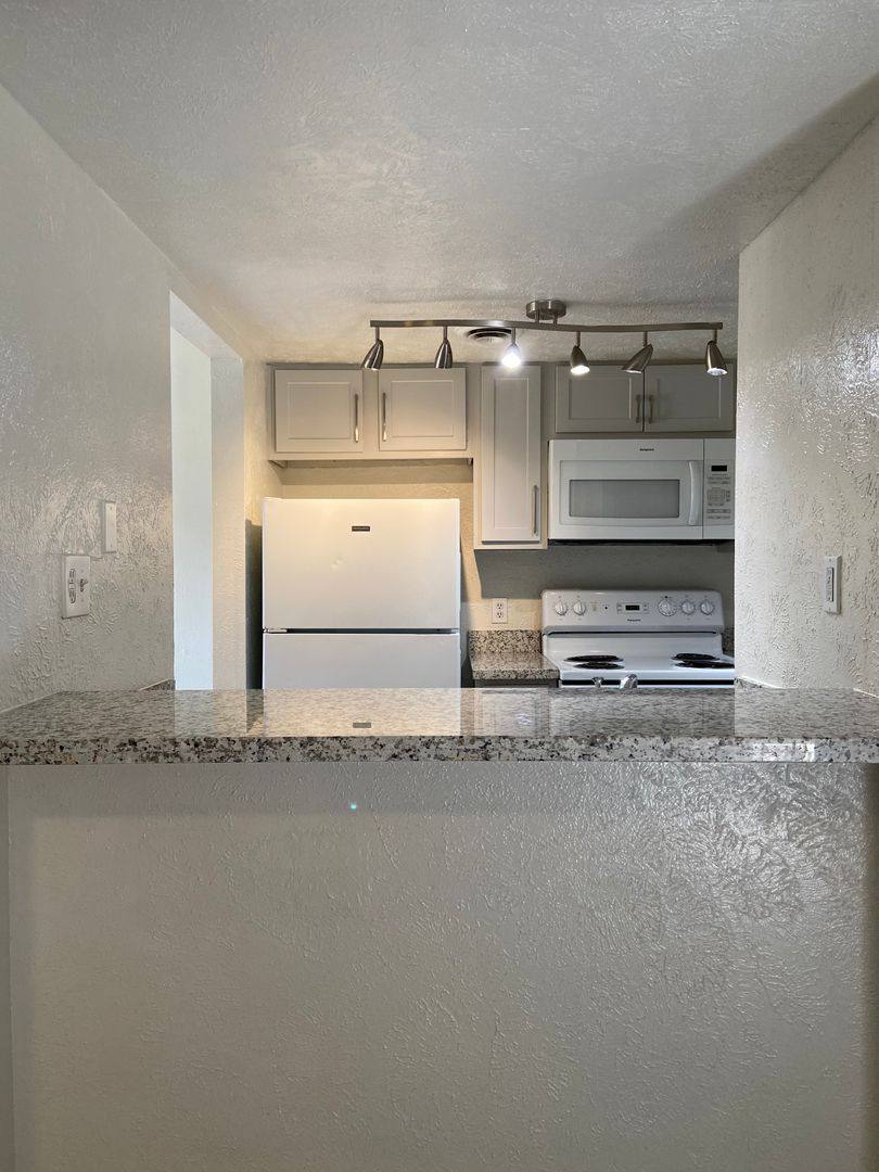 Apartment for rent at 1620 N Wilmot Rd, Tucson, AZ 85712