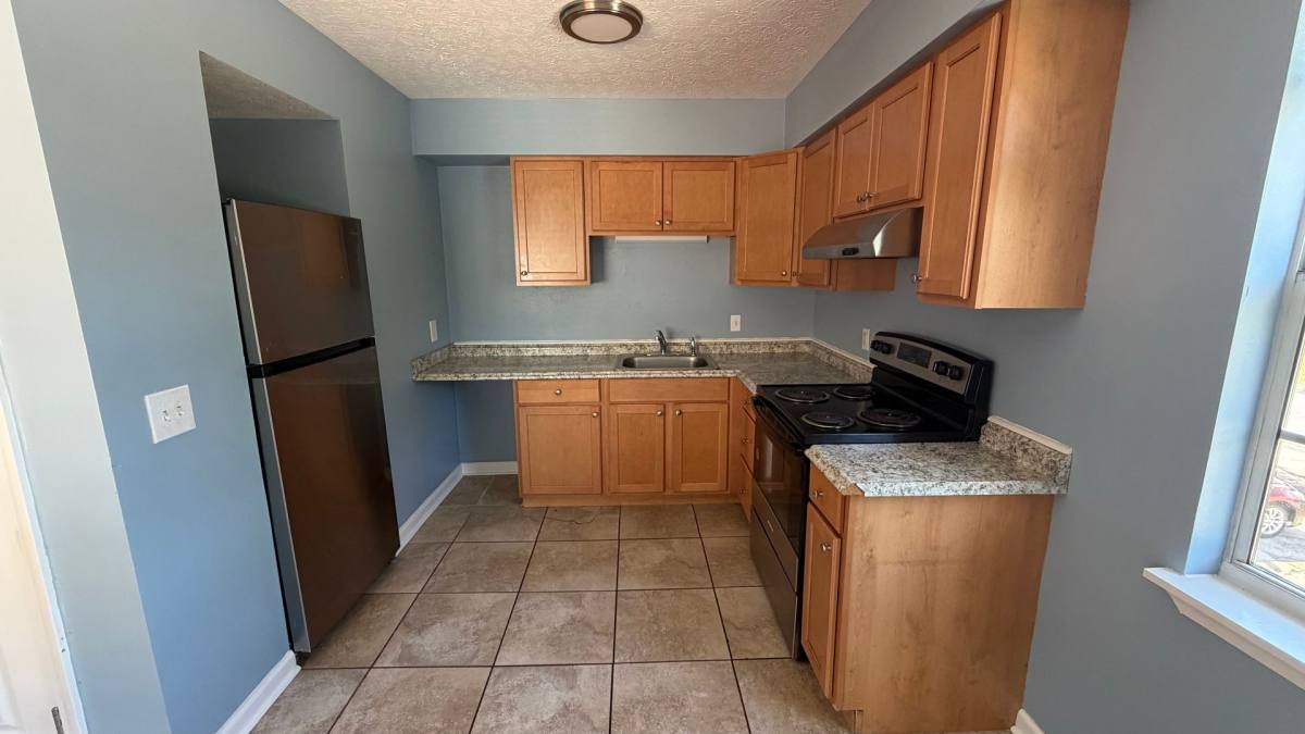 Apartment for rent at 6321 Lenawee St, Panama City, FL 32404