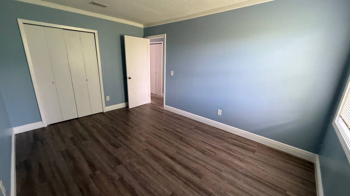 Apartment for rent at 6321 Lenawee St, Panama City, FL 32404