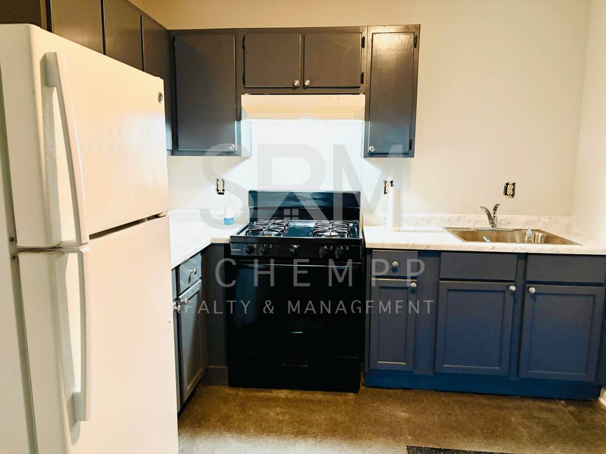 Apartment for rent at 2433 Slevin St, Louisville, KY 40212