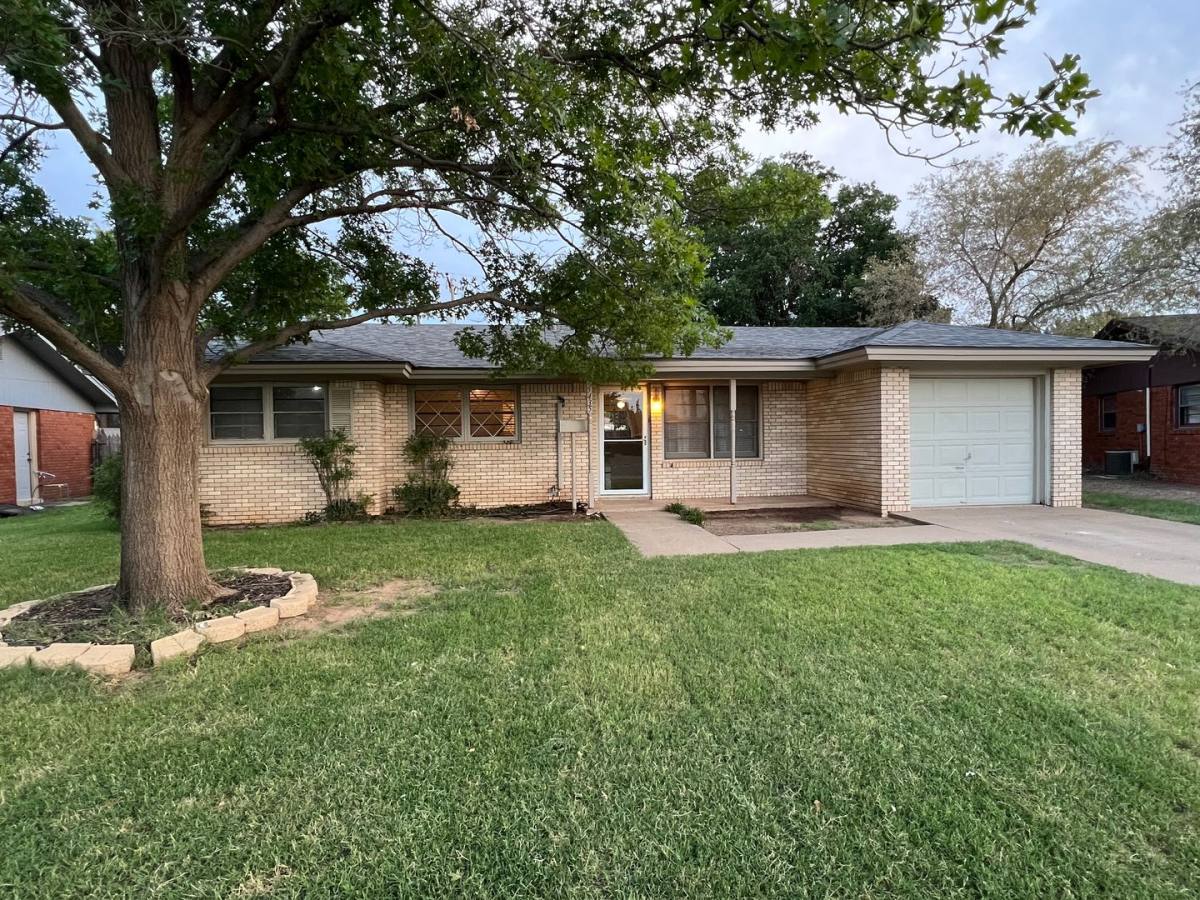 House for rent at 5435 6th St, Lubbock, TX 79416