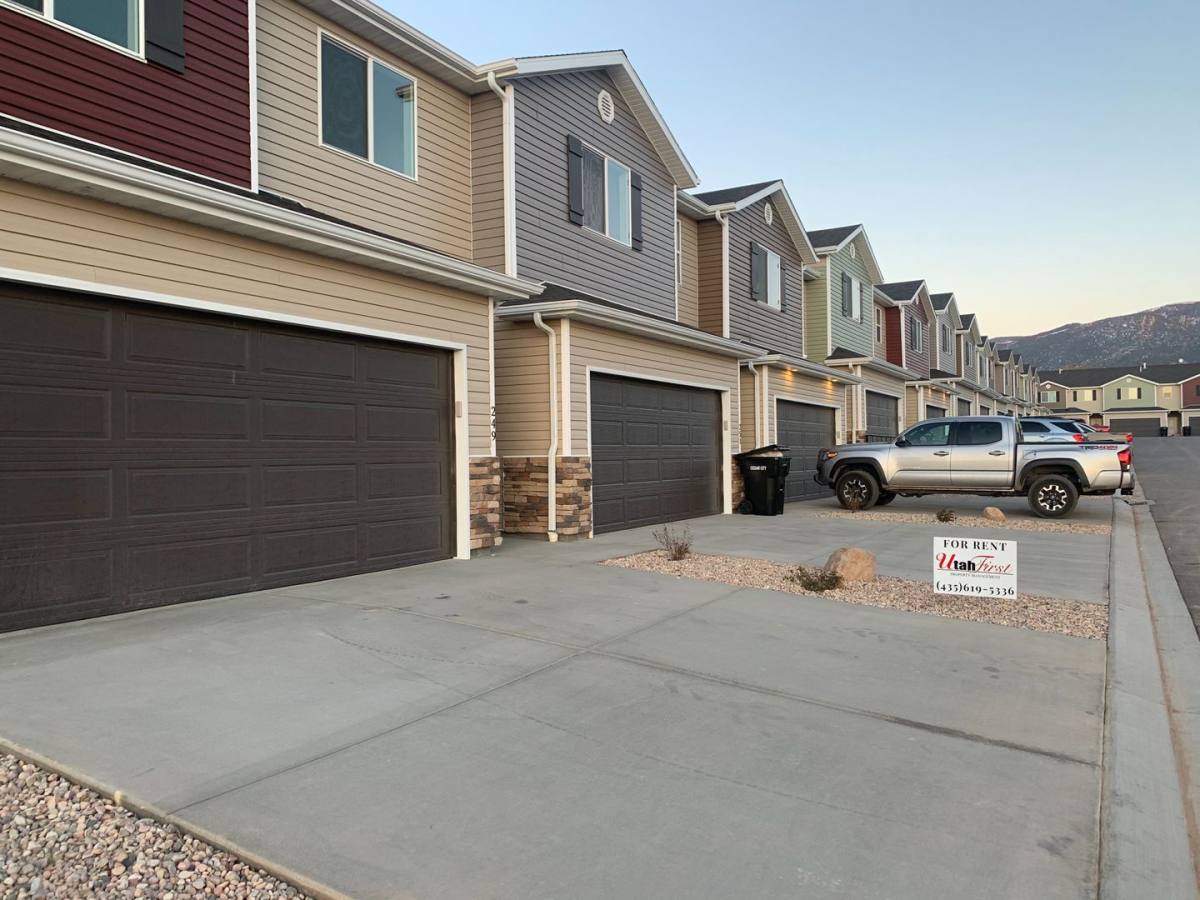 Townhouse for rent at 3048 N 175 E, Cedar City, UT 84721