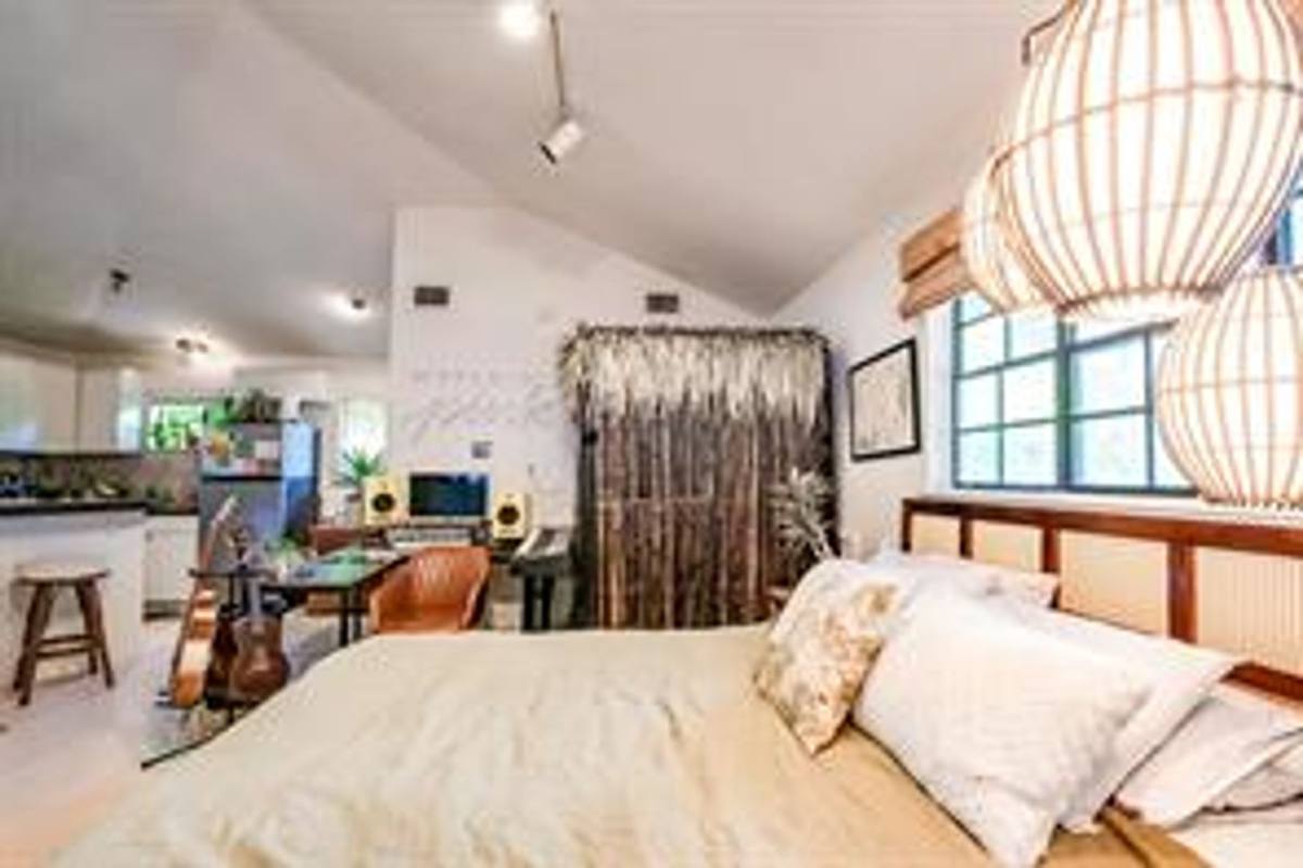Apartment for rent at 2400 Thornton Rd, Austin, TX 78704