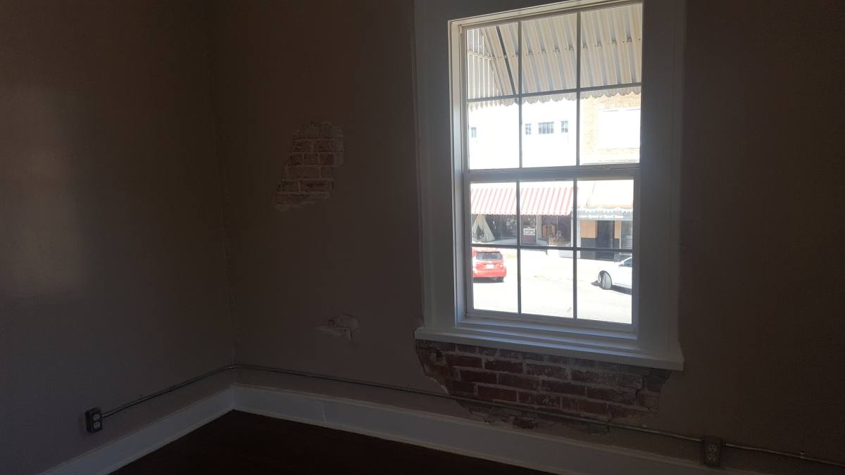 Apartment for rent at 303 1 2 S Osage, Bartlesville, OK 74003