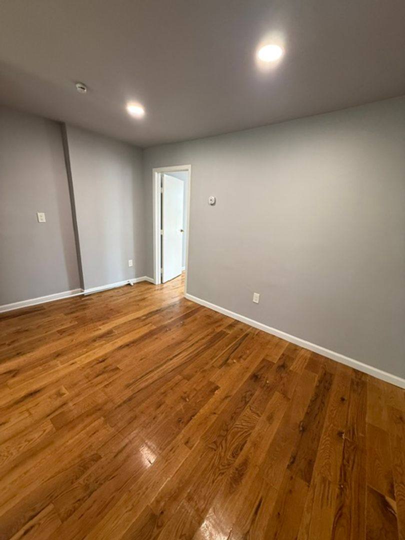 Apartment for rent at 162 First St, Newburgh, NY 12550