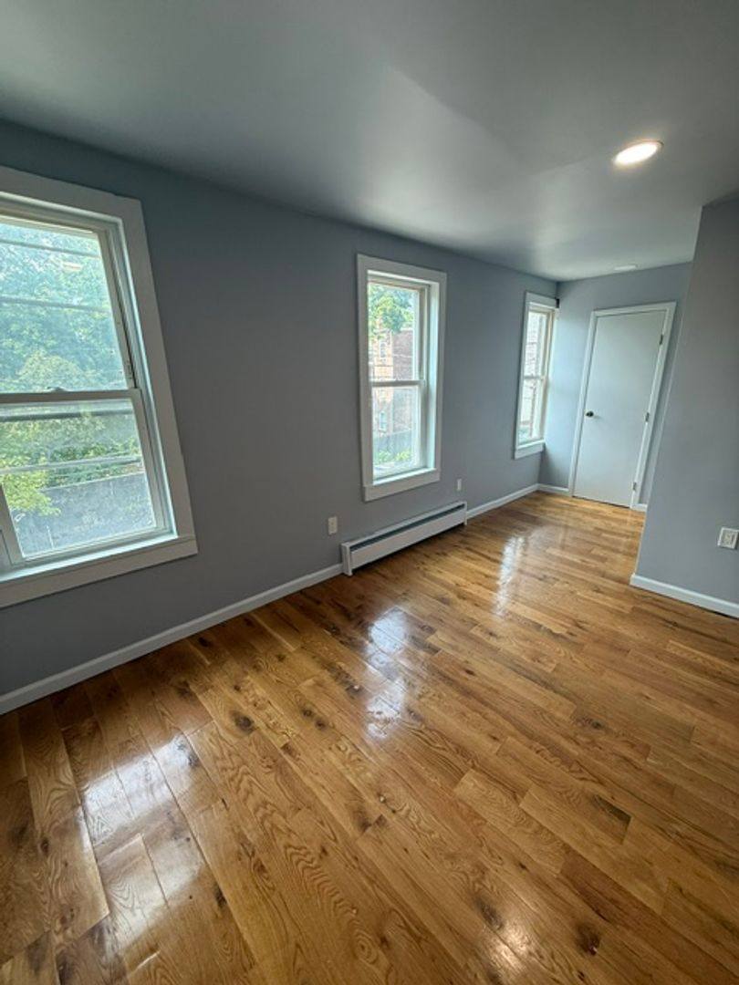 Apartment for rent at 162 First St, Newburgh, NY 12550