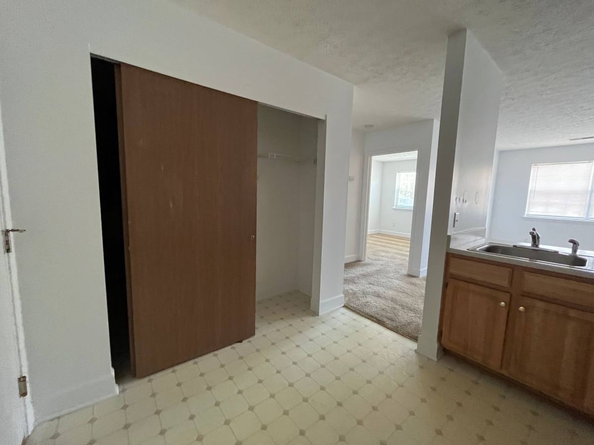 Apartment for rent at 345 Spencerport Rd, Rochester, NY 14606