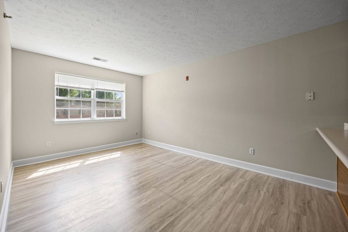 Apartment for rent at 345 Spencerport Rd, Rochester, NY 14606
