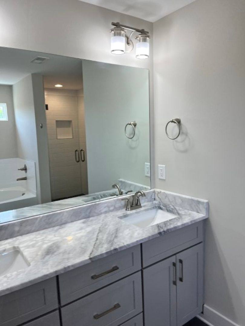 House for rent at 1523A 21st Ave N, Nashville, TN 37208