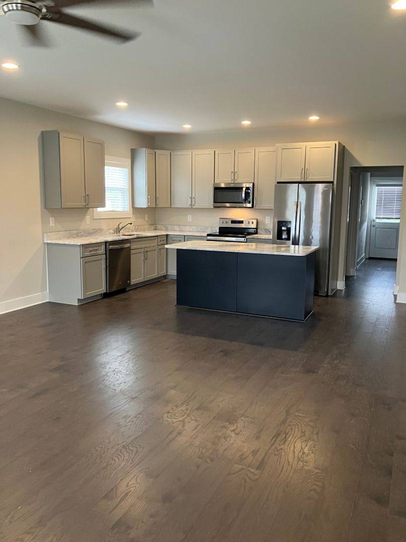 House for rent at 1523A 21st Ave N, Nashville, TN 37208