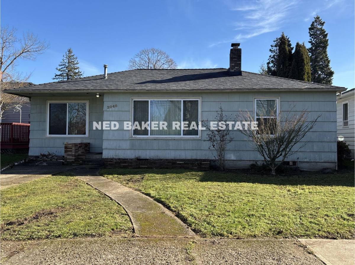 House for rent at 2040 17th St NE, Salem, OR 97301