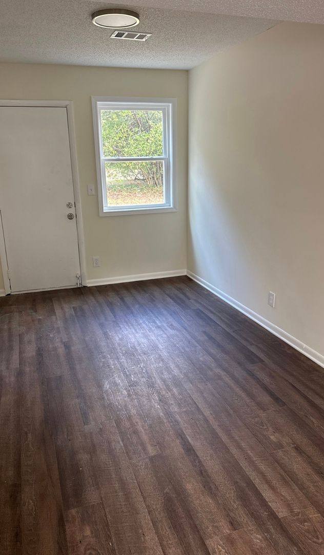 Apartment for rent at 3921 Grand Ave, Macon, GA 31204