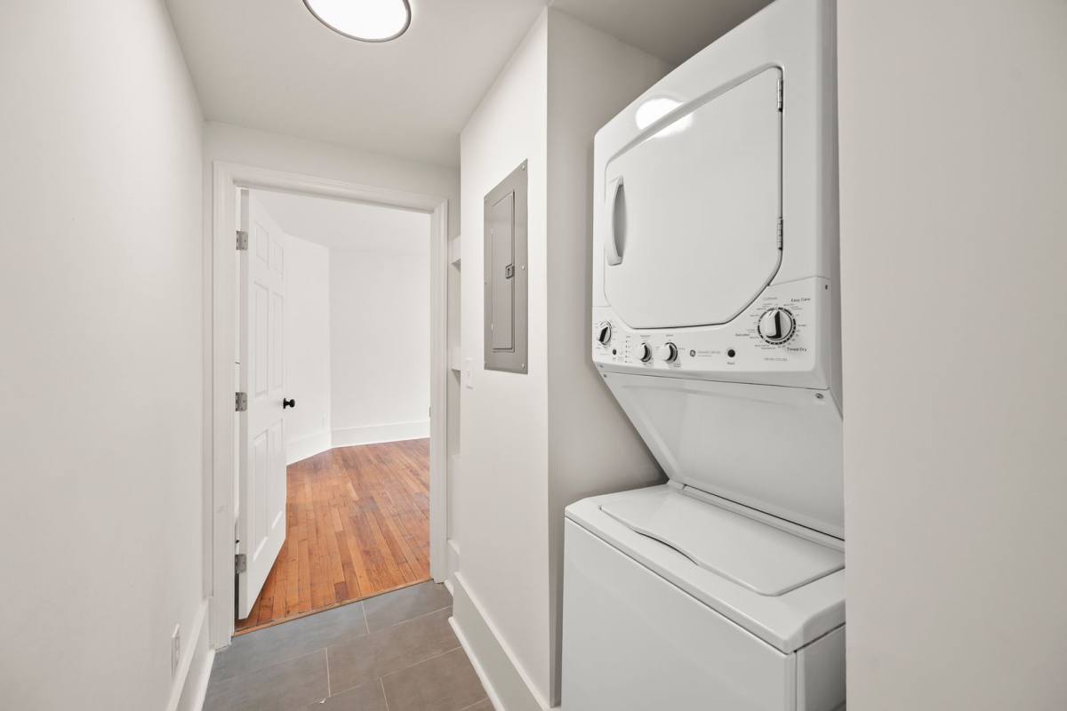 1407 Clover St, Winston Salem, NC 27101 - Apartment for Rent - Image 10