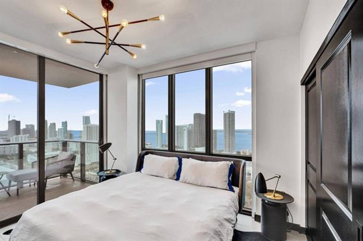 Apartment for rent at 1600 NE 1st Ave, Miami, FL 33132
