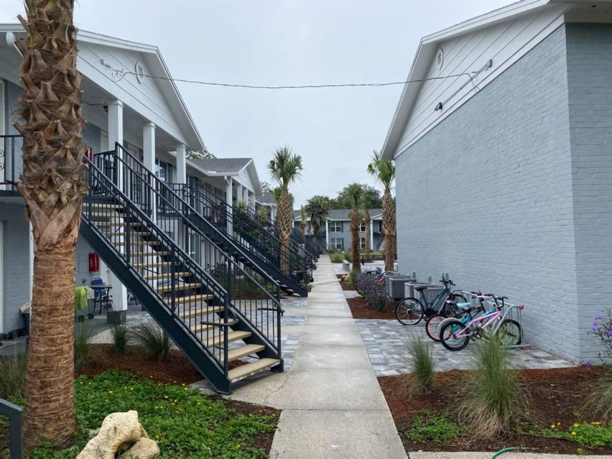 Apartment for rent at 2216 Spring Park Rd, Jacksonville, FL 32207